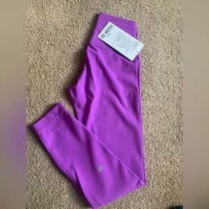 Lulu Lemon Wunder Train Leggings 25 inch size 4